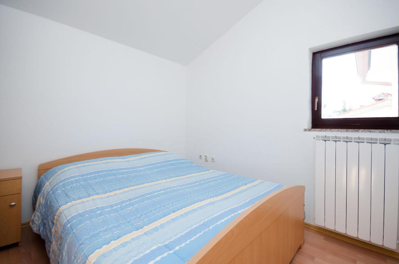 Apartments Slavica Rabac Exterior photo